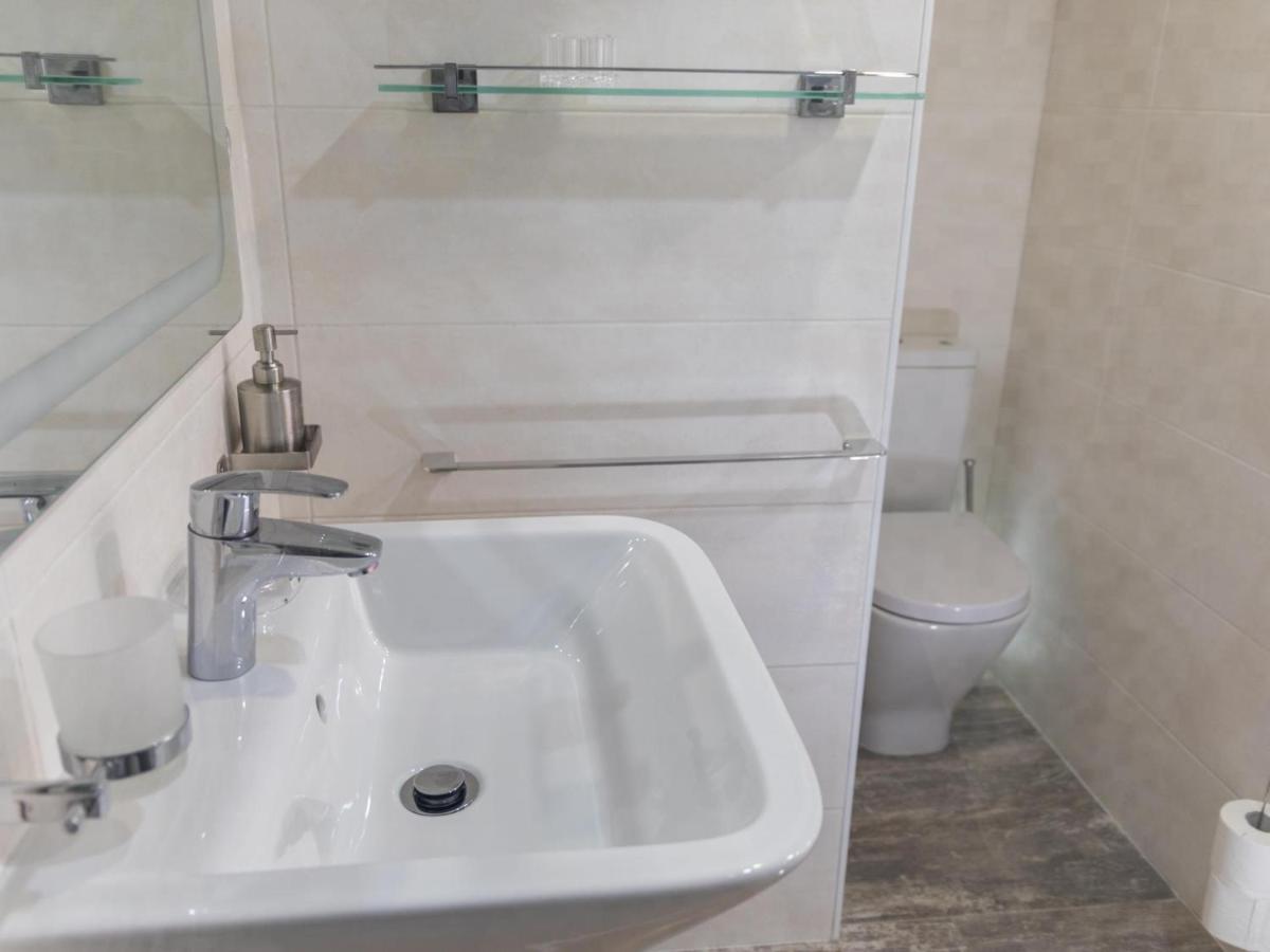Sunset Ruby ,1 Bedroom, Swimming Pool กาเลตาเดฟุสเต ภายนอก รูปภาพ
